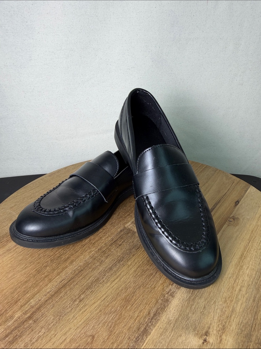 Old Navy Black Women's Penny Loafers